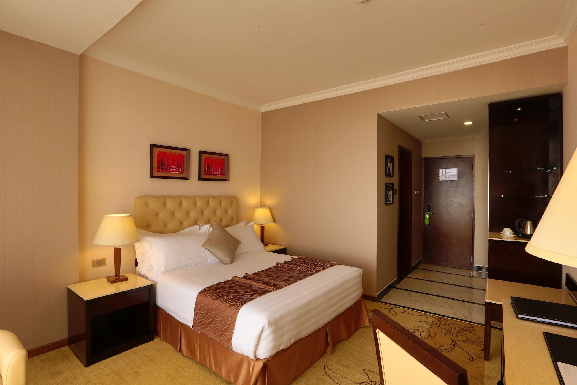 Getfam Hotel Аддис-Абеба Экстерьер фото