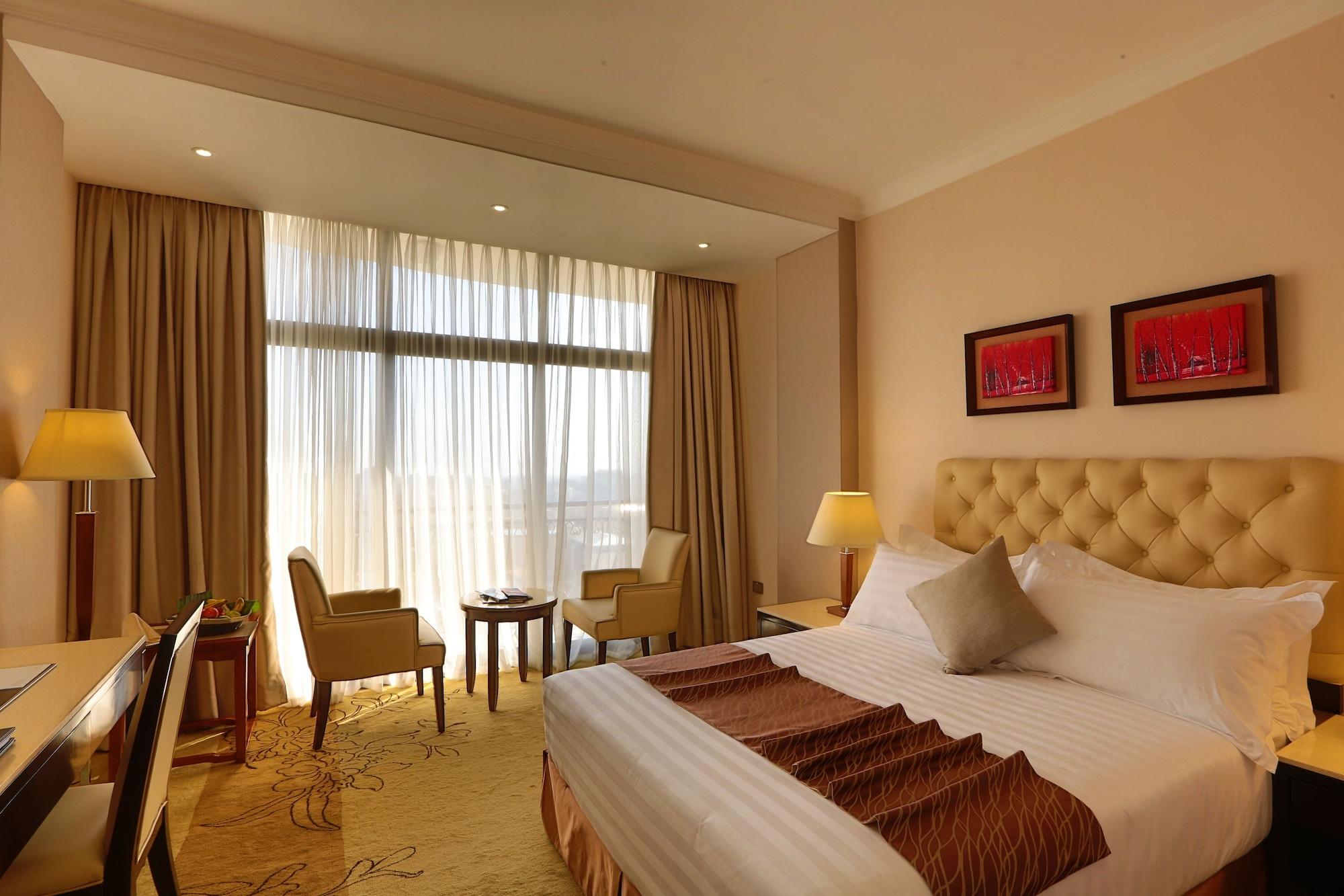 Getfam Hotel Аддис-Абеба Экстерьер фото
