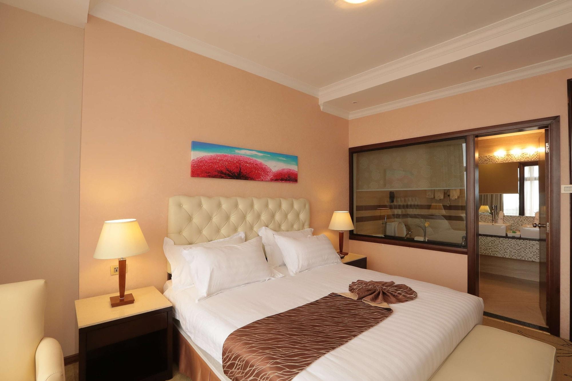 Getfam Hotel Аддис-Абеба Экстерьер фото