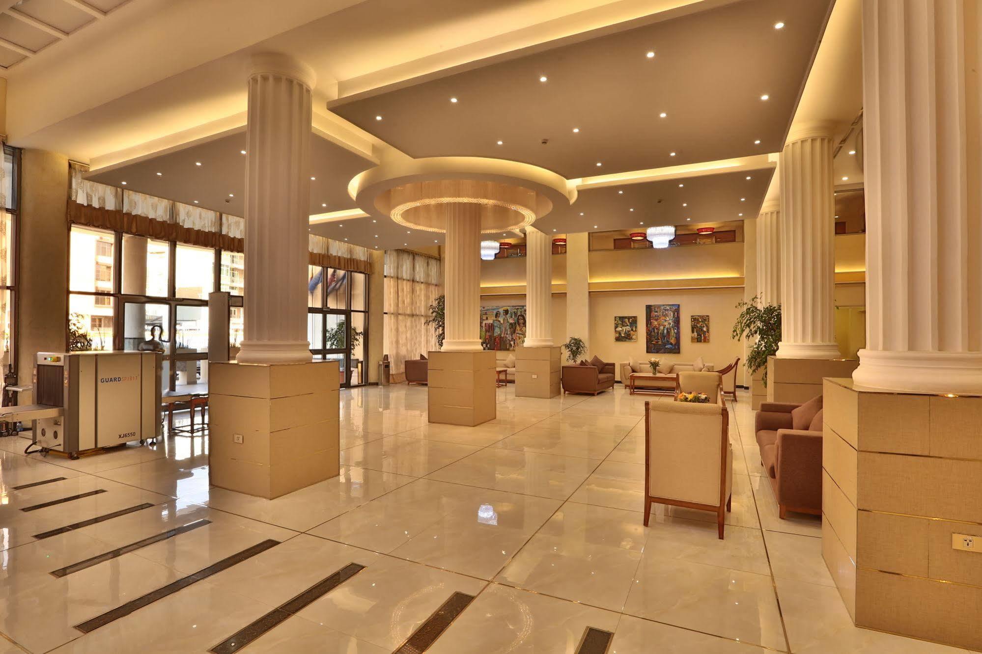 Getfam Hotel Аддис-Абеба Экстерьер фото
